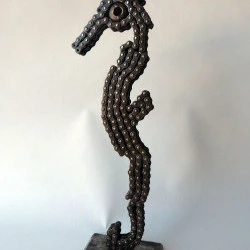 HIPPOCAMPE - CHAINES DE MOTOS 50 CM DE HAUT - 500 EUROS 