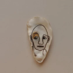 Coquard - Acrylique sur huître face nacrée - Nadine Simon 