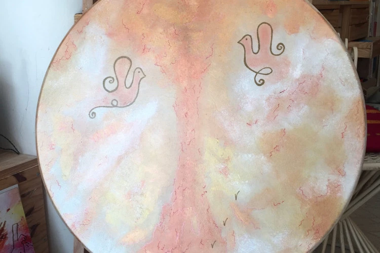 « Il était une fois » - Acrylique et Huile sur cuir - diamètre 60