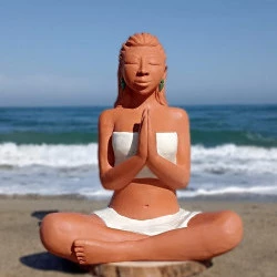 …Aponi… - sculpture en argile, 54 cm