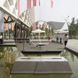 MÉMOIRE CELESTE Acquisition ambassade de France Pekin - Acier inox , pierre hauteur 330 cm - Jean -Paul Planchon 