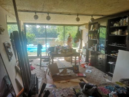 vue de l'atelier vers le jardin - <p>Il y a un acces directe au jardin, un autre à travers le garage</p> - Carla Querejeta Roca
