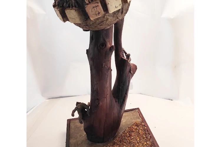 Espèce à sauvegarder - Bois et Bronze (cire perdue ) hauteur 57 cm - Anne de Crécy 