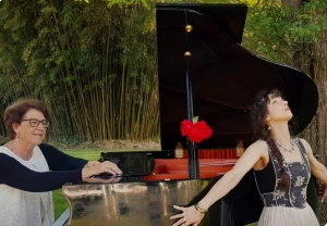 Affiche La légende de Pyrène - Marie-Astrid Arnal (piano) et Natacha Brouat (chant)