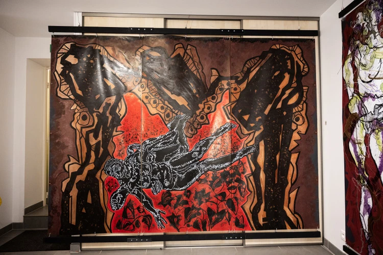 exposition CORPS AVEUGLES / Galerie l' Embarcadère / L'isle sur Tarn - Polyester et encres acryliques / 2026 / dessin de base en aveugle