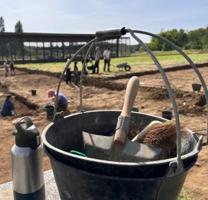 Affiche Campagne de fouilles archéologiques - Année 2