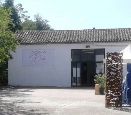 Vue de l'exterieur de l'atelier - <p>extérieur atelier</p>