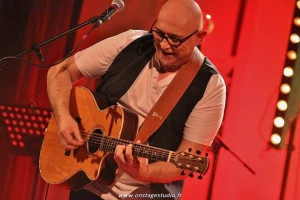 Affiche Mark Cean en concert sur Facebook + il vous offre des CDs et des places de concert !