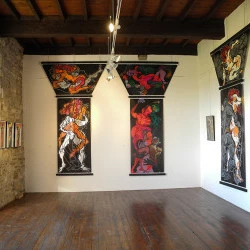 COUPLES COLONNES / Musée de Cordes sur Ciel - Polyester et encres acryliques / 2024 / dessin de base en aveugle