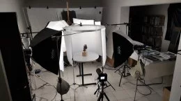 Tente à lumière - <p>Construction d'une 'tente à lumière' pour captation vidéo de pièces en bronze</p> - Gérald Kapski - Art & Studio
