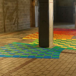 Conquêtes - Moquettes colorées, Installation, 8 x 5m, 2016
