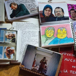 Pages - Vue des carnets dont les scans ont été primés au festival MAP photo 2018 - Christelle Richard-Dauphinot 