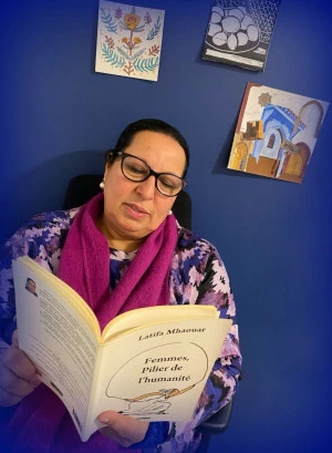 Affiche Exposition Photos et Poèmes : "Femmes d'Aujourd'hui" réalisée par Latifa Mhaouar