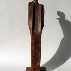 Affirmé - tube acier ecrasé 40 CM DE HAUT - 400 EUROS 