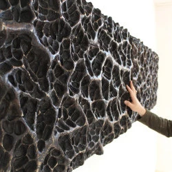 Moon Leaves - Tableau sculpté dans du tilleul teinté 1.80m x 0.80m