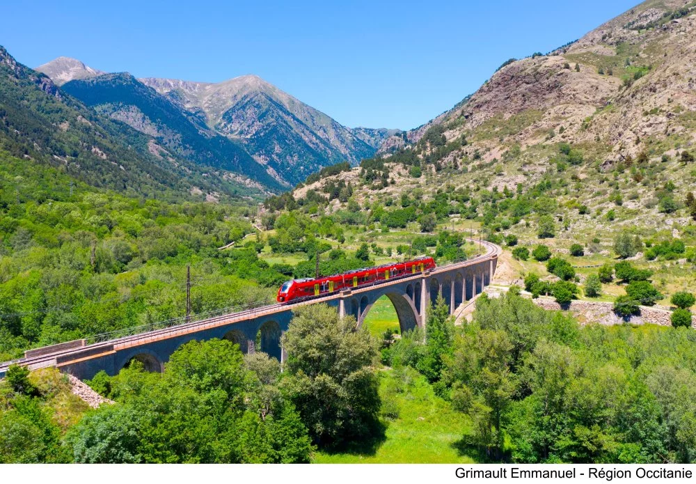 Pour des trains pour tous, plus sûrs et partout, la Région Occitanie et le groupe SNCF s'engagent dans un partenariat unique en France.
