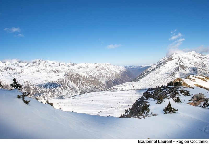 Le tourisme de montagne en Occitanie représente 44 stations de ski et sites nordiques, 20 stations thermales et 15 espaces bien-être
